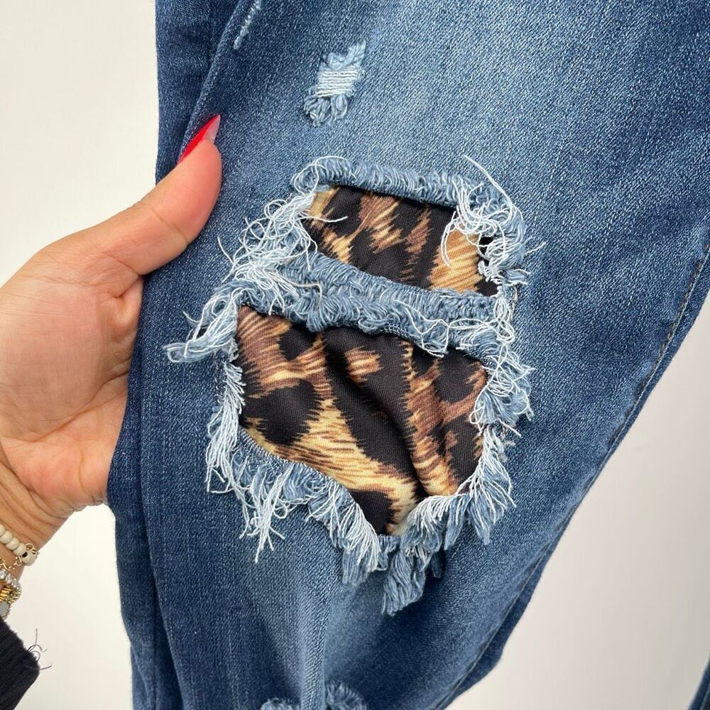 Judy Blue Leopard Patch Skinny Jeans Mid Rise Distressed Stretch Denim 11/30 - Picture 13 of 14